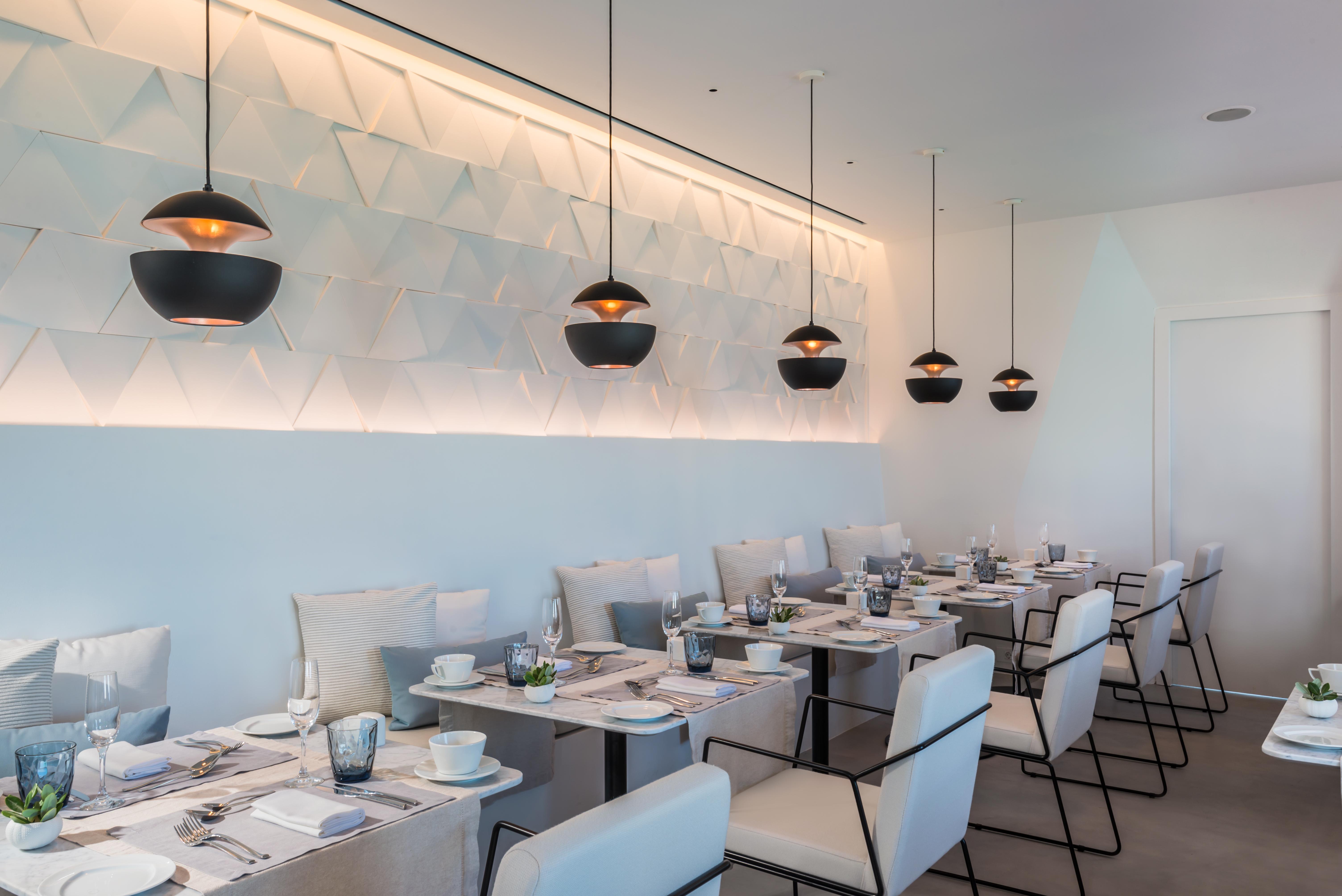 Grace Hotel, Auberge Resorts Collection Имеровигли Экстерьер фото